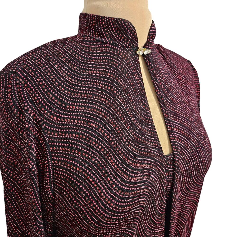 Blu Sage Two-Piece Sleeveless Top and‎ Cardigan Red Rhinestone High Neck Closure